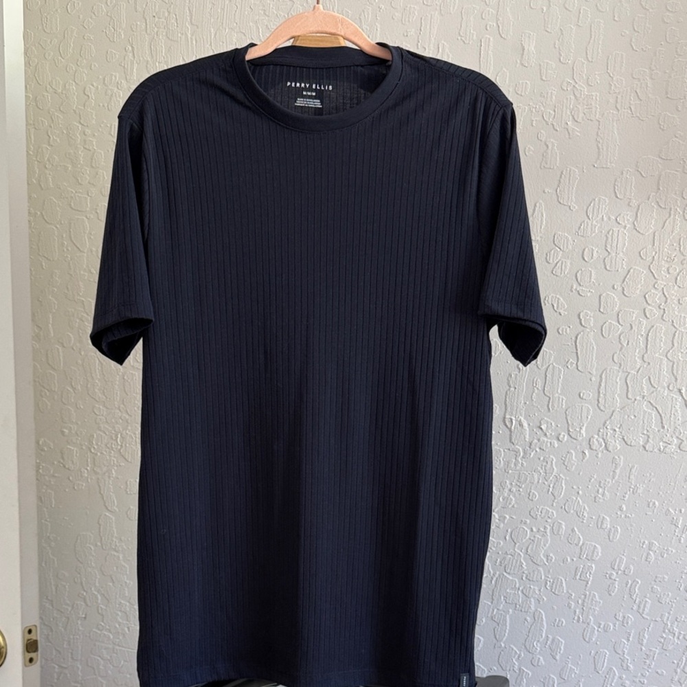 Perry Ellis Men's Navy Short Sleeve Tee